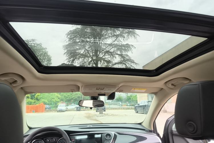 Used Buick Envision 2017 20T Two-Wheel Drive Leading Version Headliner