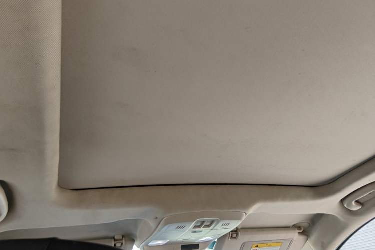 Used Buick Envision 2017 20T Two-Wheel Drive Elite Version Headliner