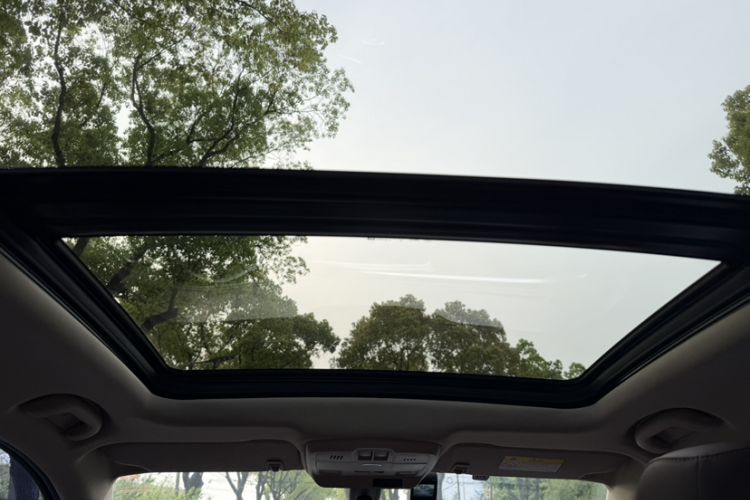 Used Buick Envision 2017 20T Two-Wheel Drive Elite Version Headliner
