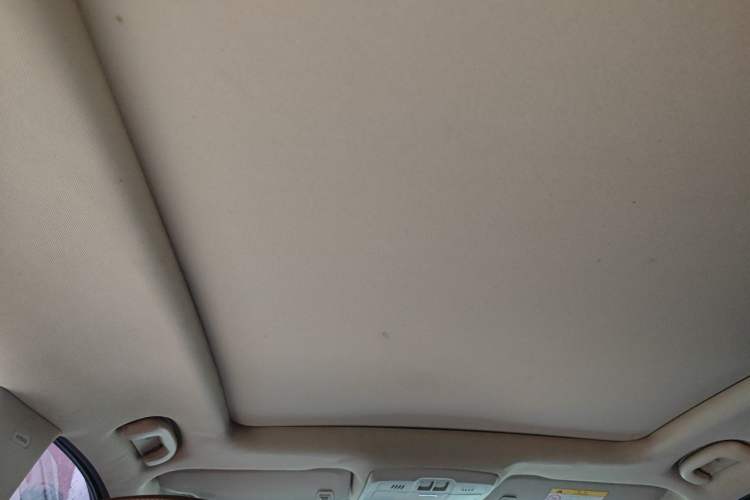 Used Buick Envision 2017 28T Four-Wheel Drive Elite Model Headliner