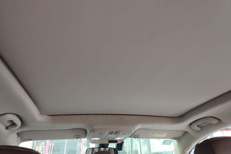 Used Buick Envision 2017 20T Two-Wheel Drive Elite Version Headliner