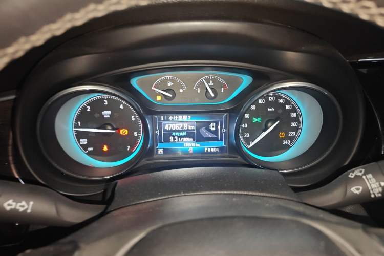 Used Buick Envision 2017 20T Two-Wheel Drive Luxury Model Instrument Cluster