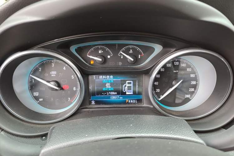 Used Buick Envision 2017 28T Four-Wheel Drive Elite Model Instrument Cluster