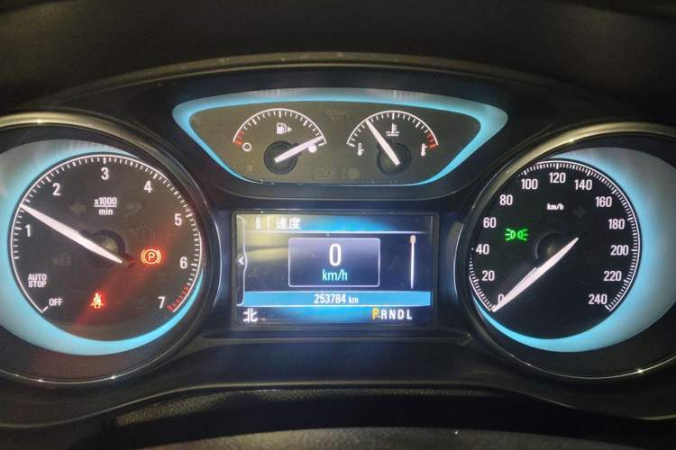 Used Buick Envision 2017 28T Four-Wheel Drive Elite Model Instrument Cluster