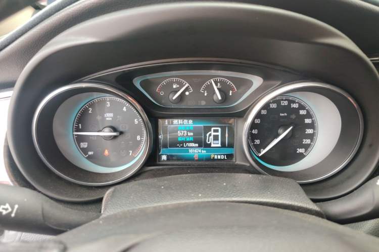 Used Buick Envision 2017 20T Two-Wheel Drive Luxury Model Instrument Cluster
