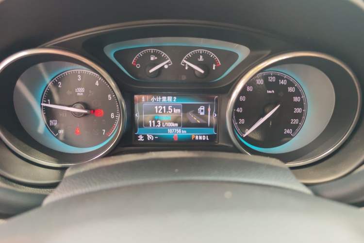 Used Buick Envision 2017 28T Four-Wheel Drive Elite Model Instrument Cluster