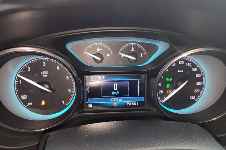 Used Buick Envision 2017 28T Four-Wheel Drive Elite Model Instrument Cluster