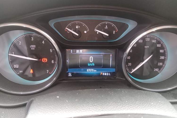 Used Buick Envision 2017 20T Two-Wheel Drive Luxury Model Instrument Cluster