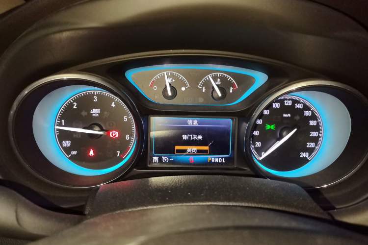 Used Buick Envision 2017 28T Four-Wheel Drive Elite Model Instrument Cluster