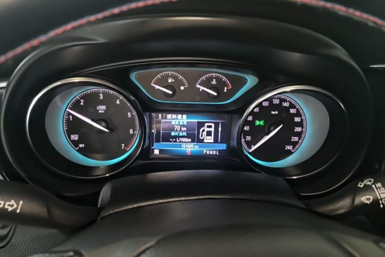 Used Buick Envision 2017 28T Four-Wheel Drive Elite Model Instrument Cluster
