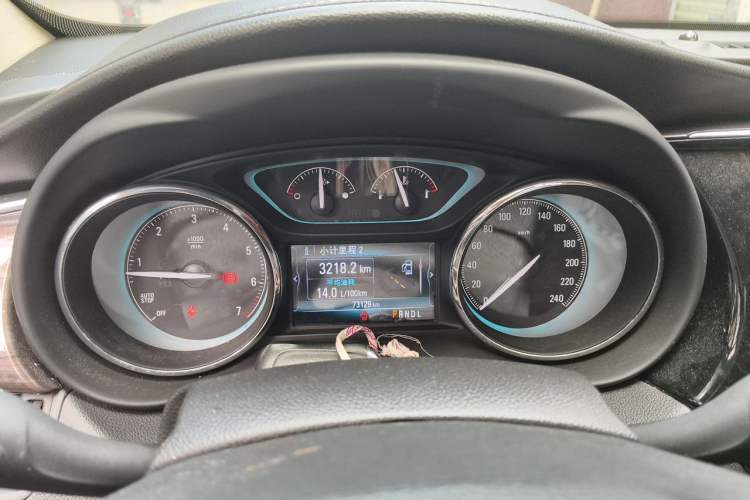 Used Buick Envision 2017 20T Two-Wheel Drive Luxury Model Instrument Cluster