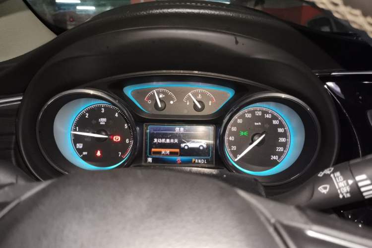 Used Buick Envision 2017 20T Two-Wheel Drive Luxury Model Instrument Cluster