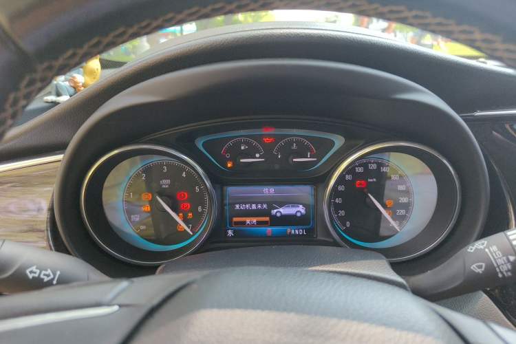 Used Buick Envision 2017 20T Two-Wheel Drive Luxury Model Instrument Cluster
