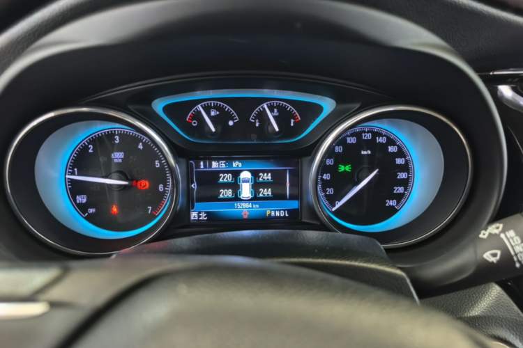Used Buick Envision 2017 20T Two-Wheel Drive Luxury Model Instrument Cluster