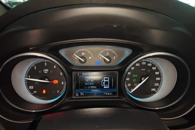 Used Buick Envision 2017 28T Four-Wheel Drive Elite Model Instrument Cluster
