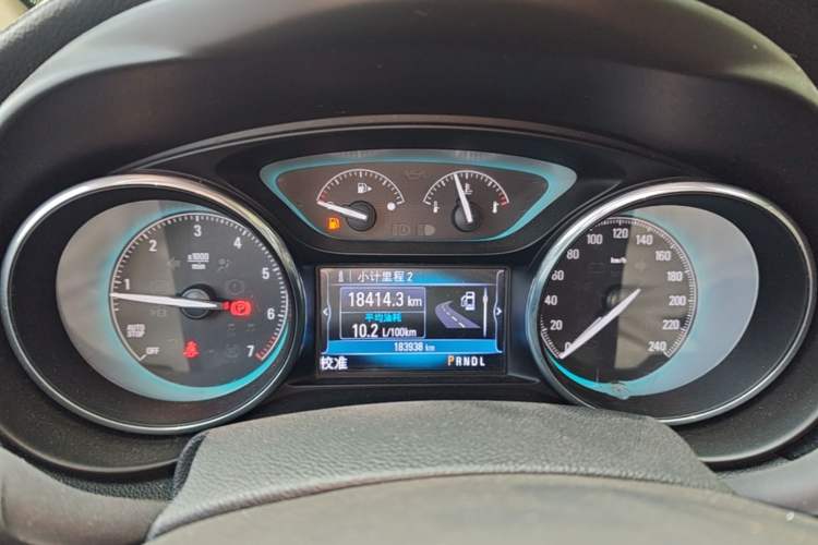 Used Buick Envision 2017 28T Four-Wheel Drive Elite Model Instrument Cluster