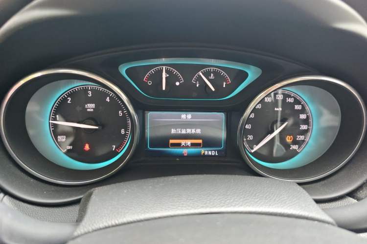 Used Buick Envision 2017 20T Two-Wheel Drive Luxury Model Instrument Cluster