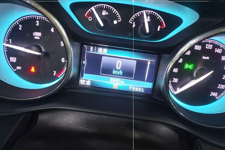 Used Buick Envision 2017 28T Four-Wheel Drive Elite Model Instrument Cluster
