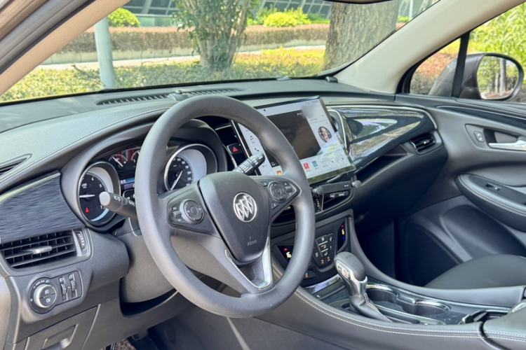 Used Buick Envision 2017 20T Two-Wheel Drive Leading Version Interior 10