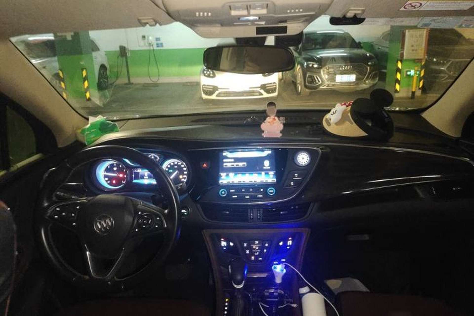 Used Buick Envision 2017 20T Two-Wheel Drive Elite Version Interior 2