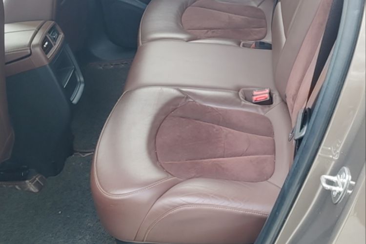 Used Buick Envision 2017 20T Two-Wheel Drive Elite Version Interior 2