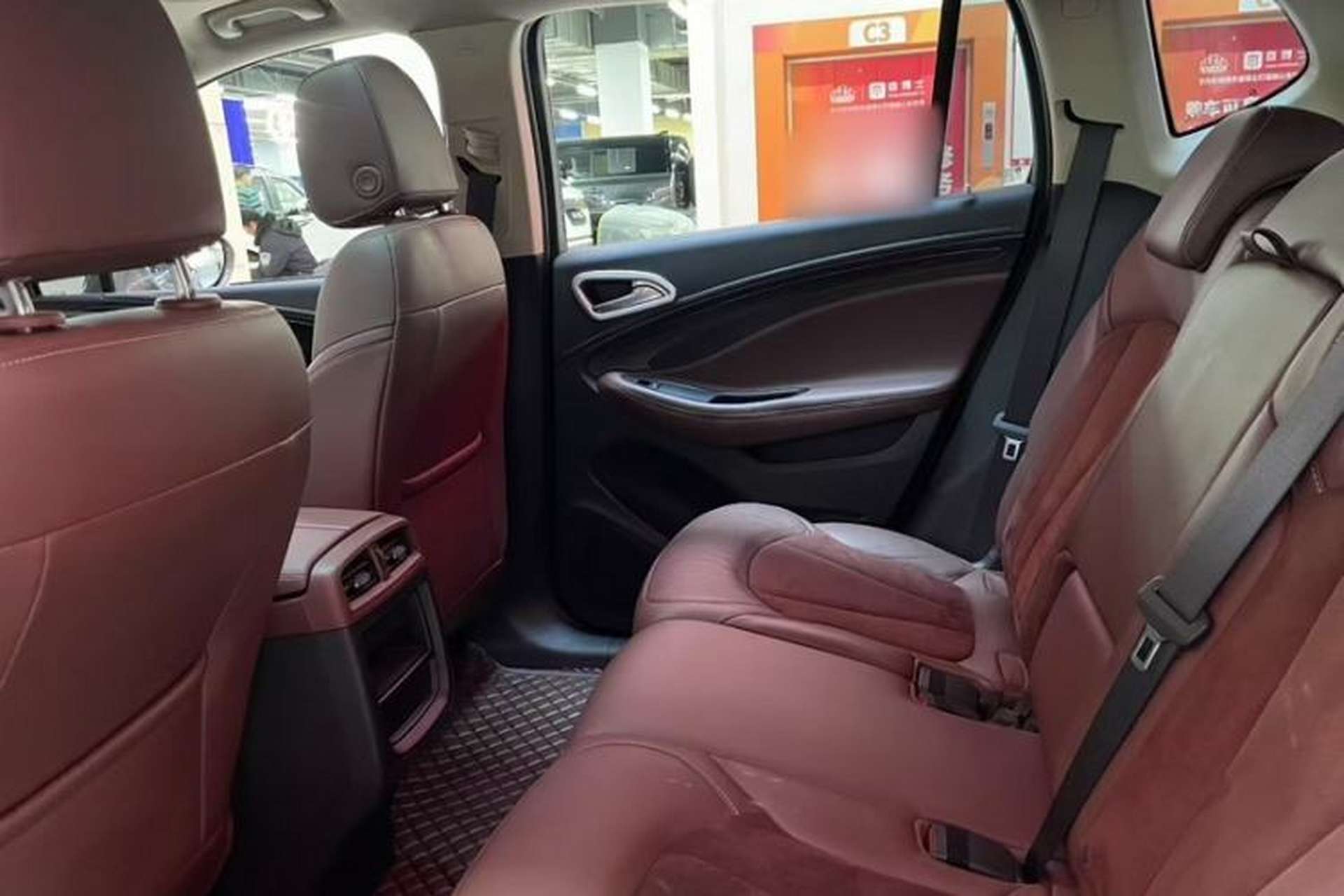 Used Buick Envision 2017 28T Four-Wheel Drive Elite Model Interior 2
