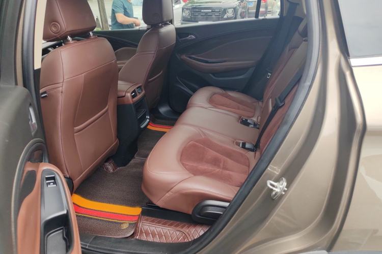 Used Buick Envision 2017 28T Four-Wheel Drive Elite Model Interior 2