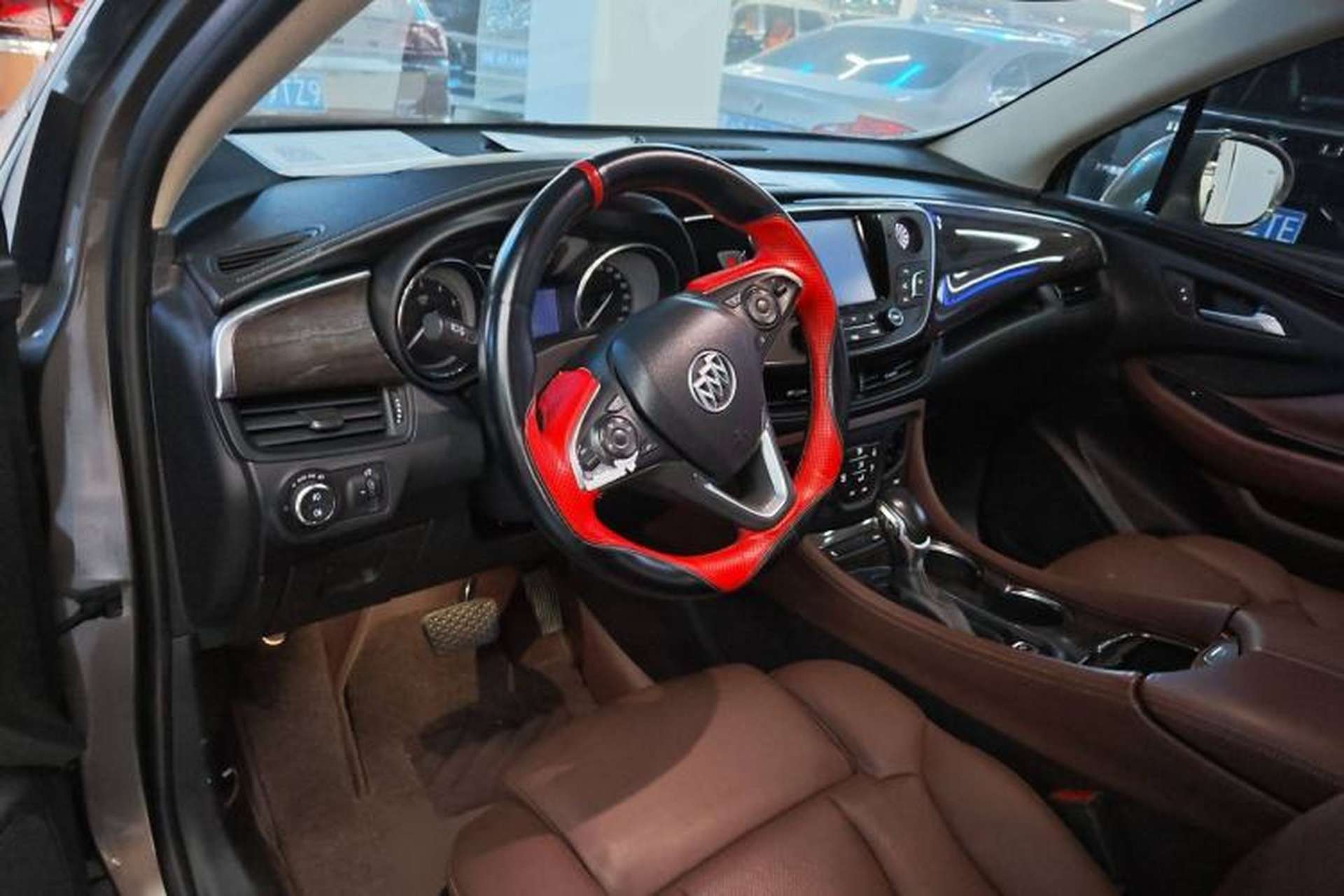 Used Buick Envision 2017 28T Four-Wheel Drive Luxury Model Interior 3