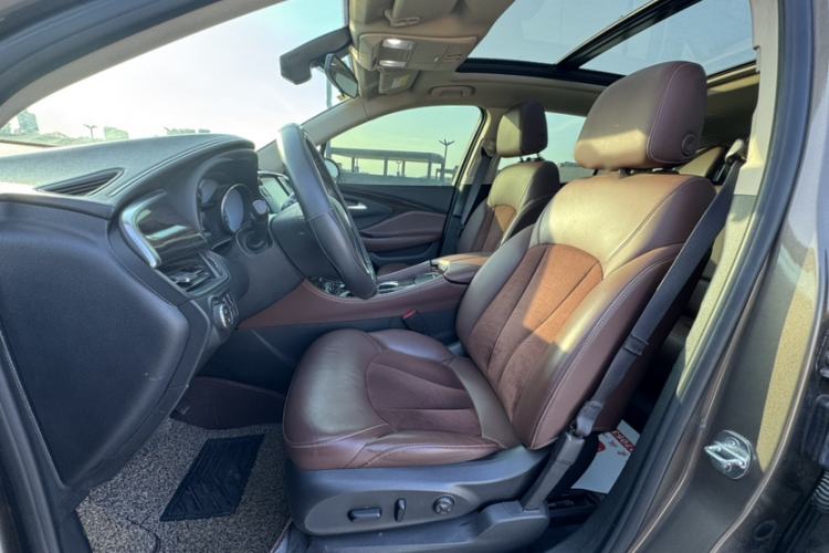 Used Buick Envision 2017 20T Two-Wheel Drive Elite Version Interior 4
