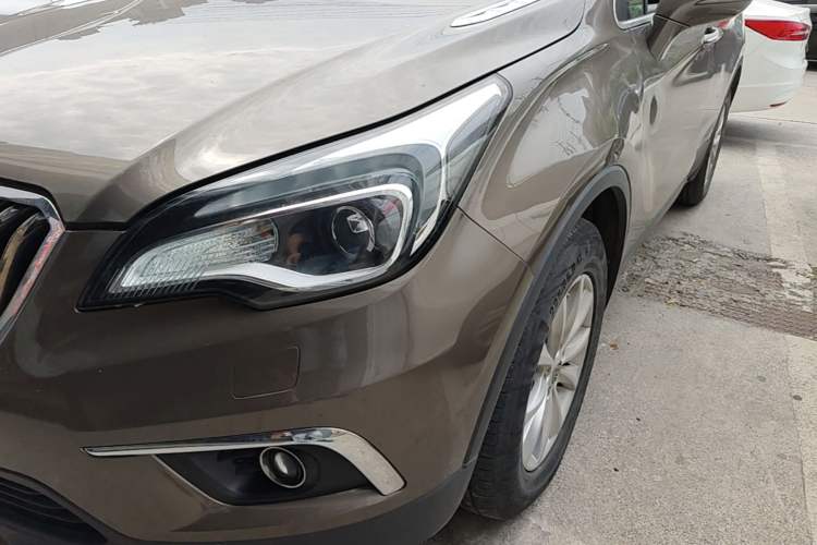 Used Buick Envision 2017 28T Four-Wheel Drive Elite Model Left Front Headlight