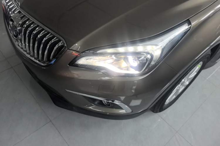 Used Buick Envision 2017 20T Two-Wheel Drive Luxury Model Left Front Headlight
