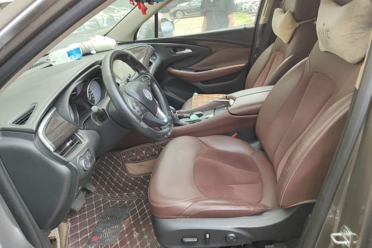 Used Buick Envision 2017 20T Two-Wheel Drive Luxury Model Left Front Seat