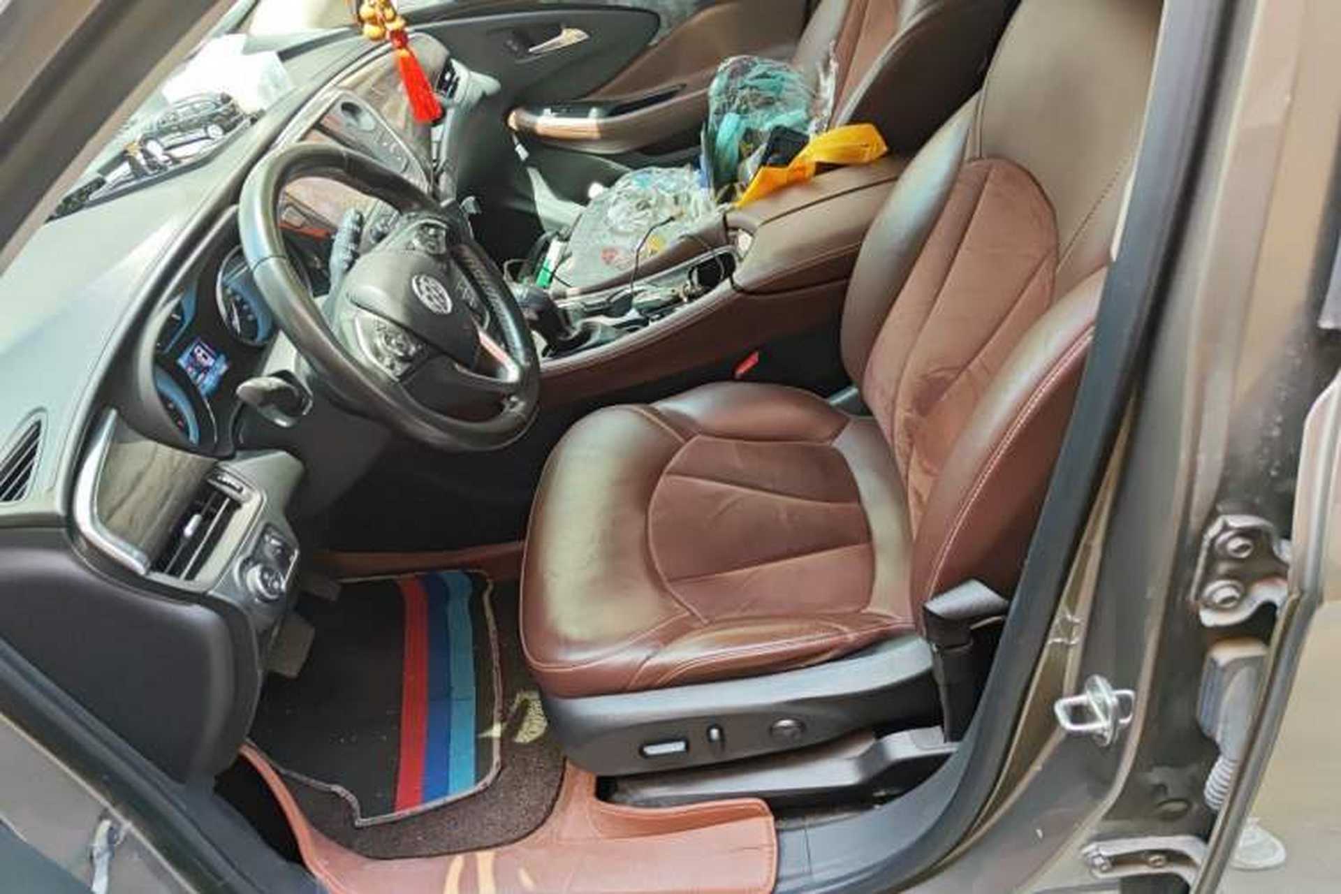 Used Buick Envision 2017 28T Four-Wheel Drive Elite Model Left Front Seat