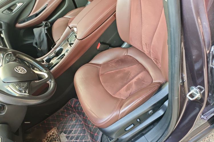Used Buick Envision 2017 28T Four-Wheel Drive Elite Model Left Front Seat