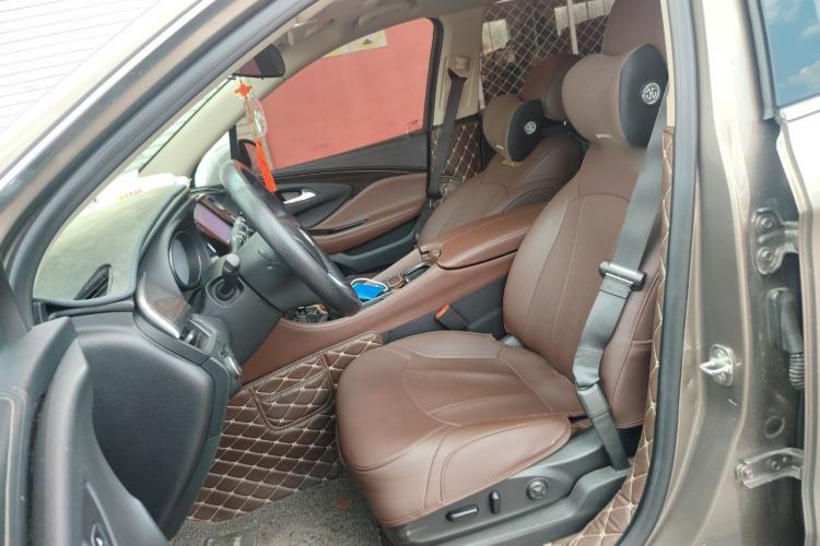 Used Buick Envision 2017 20T Two-Wheel Drive Luxury Model Left Front Seat