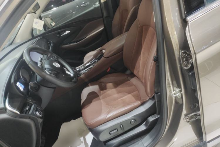 Used Buick Envision 2017 20T Two-Wheel Drive Luxury Model Left Front Seat