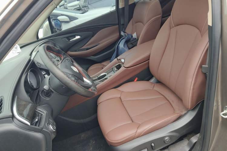 Used Buick Envision 2017 28T Four-Wheel Drive Luxury Model Left Front Seat