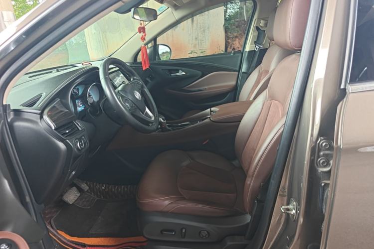Used Buick Envision 2017 28T Four-Wheel Drive Elite Model Left Front Seat