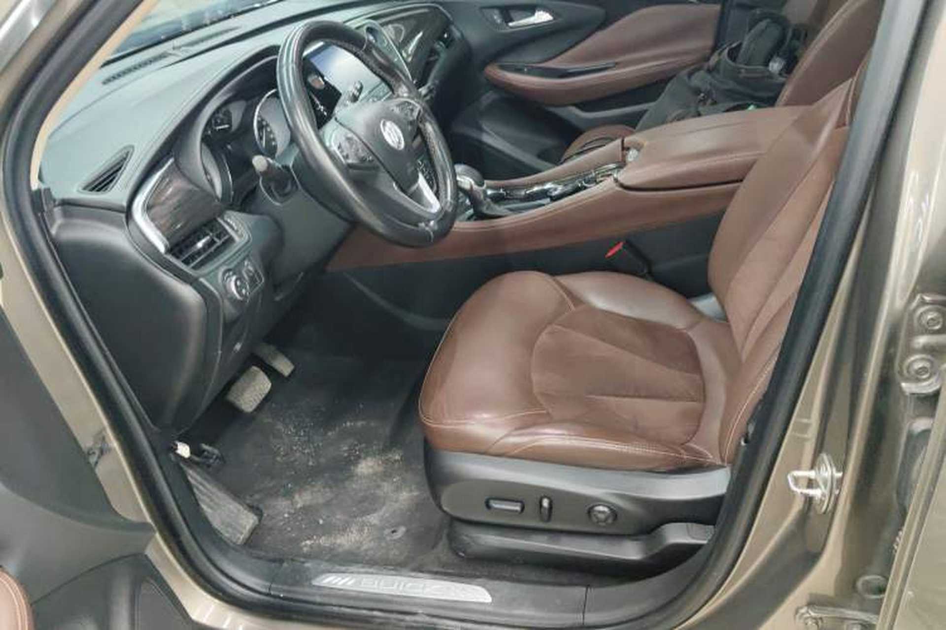 Used Buick Envision 2017 28T Four-Wheel Drive Elite Model Left Front Seat