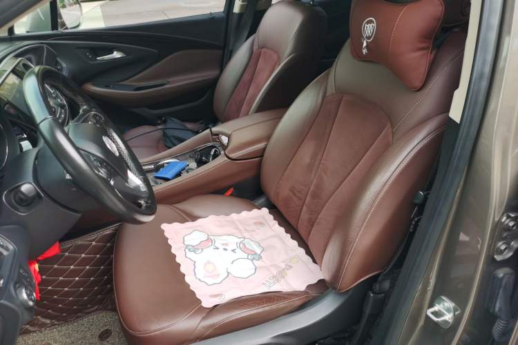 Used Buick Envision 2017 20T Two-Wheel Drive Luxury Model Left Front Seat