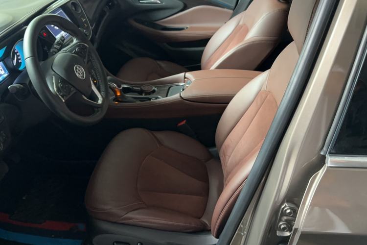 Used Buick Envision 2017 28T Four-Wheel Drive Elite Model Left Front Seat
