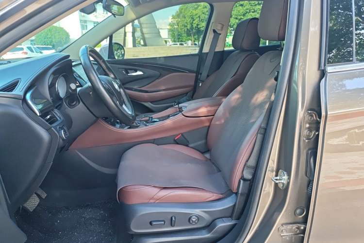 Used Buick Envision 2017 20T Two-Wheel Drive Luxury Model Left Front Seat