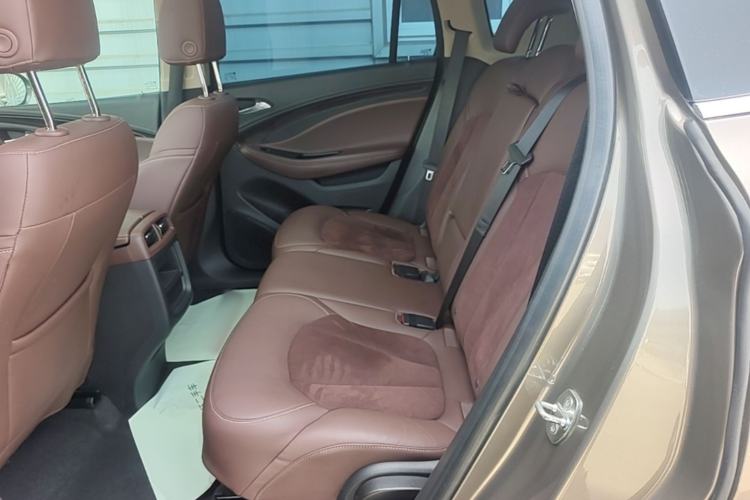 Used Buick Envision 2017 28T Four-Wheel Drive Elite Model Left Rear Seat