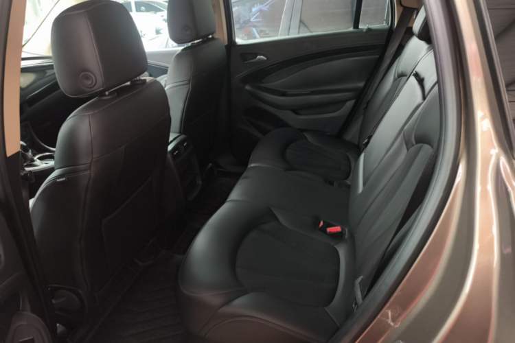 Used Buick Envision 2017 20T Two-Wheel Drive Leading Version Left Rear Seat