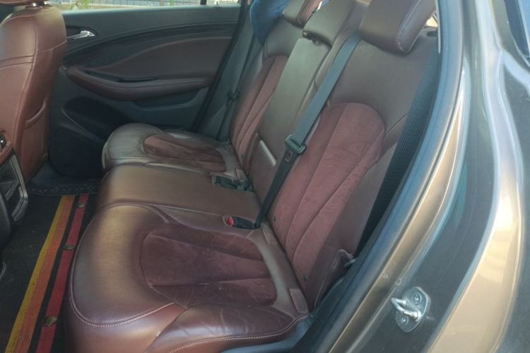 Used Buick Envision 2017 28T Four-Wheel Drive Elite Model Left Rear Seat
