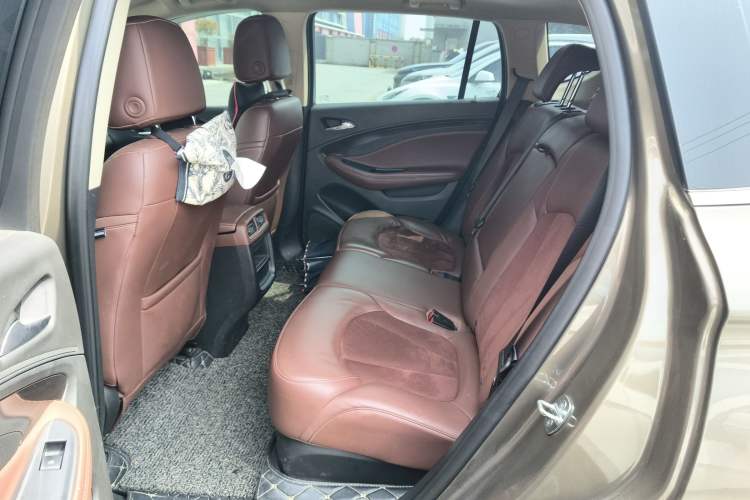 Used Buick Envision 2017 20T Two-Wheel Drive Elite Version Left Rear Seat