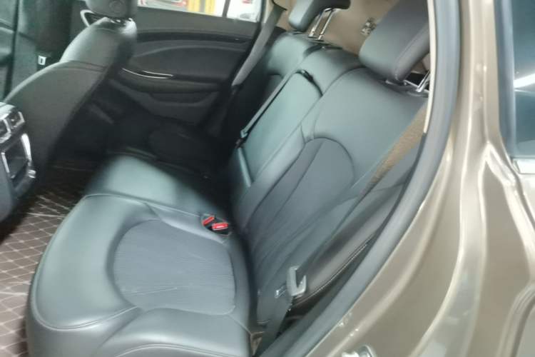 Used Buick Envision 2017 20T Two-Wheel Drive Leading Version Left Rear Seat