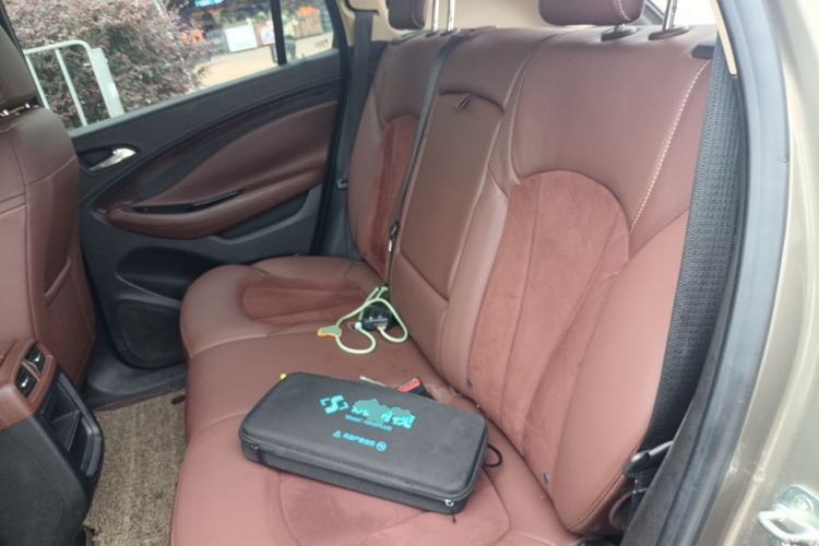Used Buick Envision 2017 20T Two-Wheel Drive Elite Version Left Rear Seat