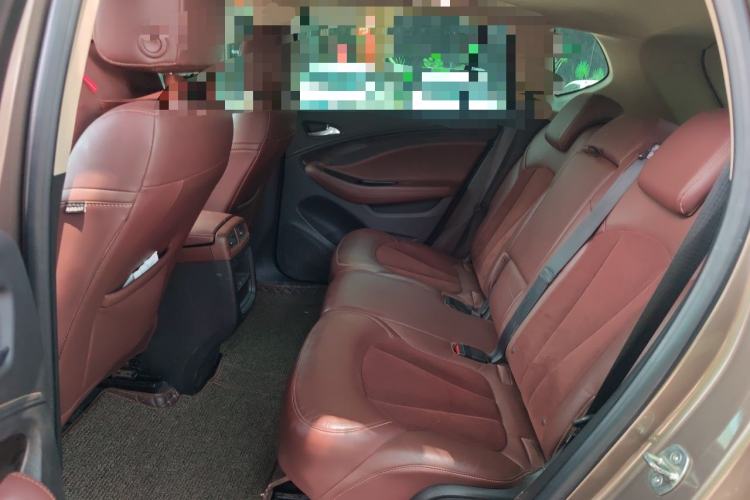 Used Buick Envision 2017 28T Four-Wheel Drive Elite Model Left Rear Seat