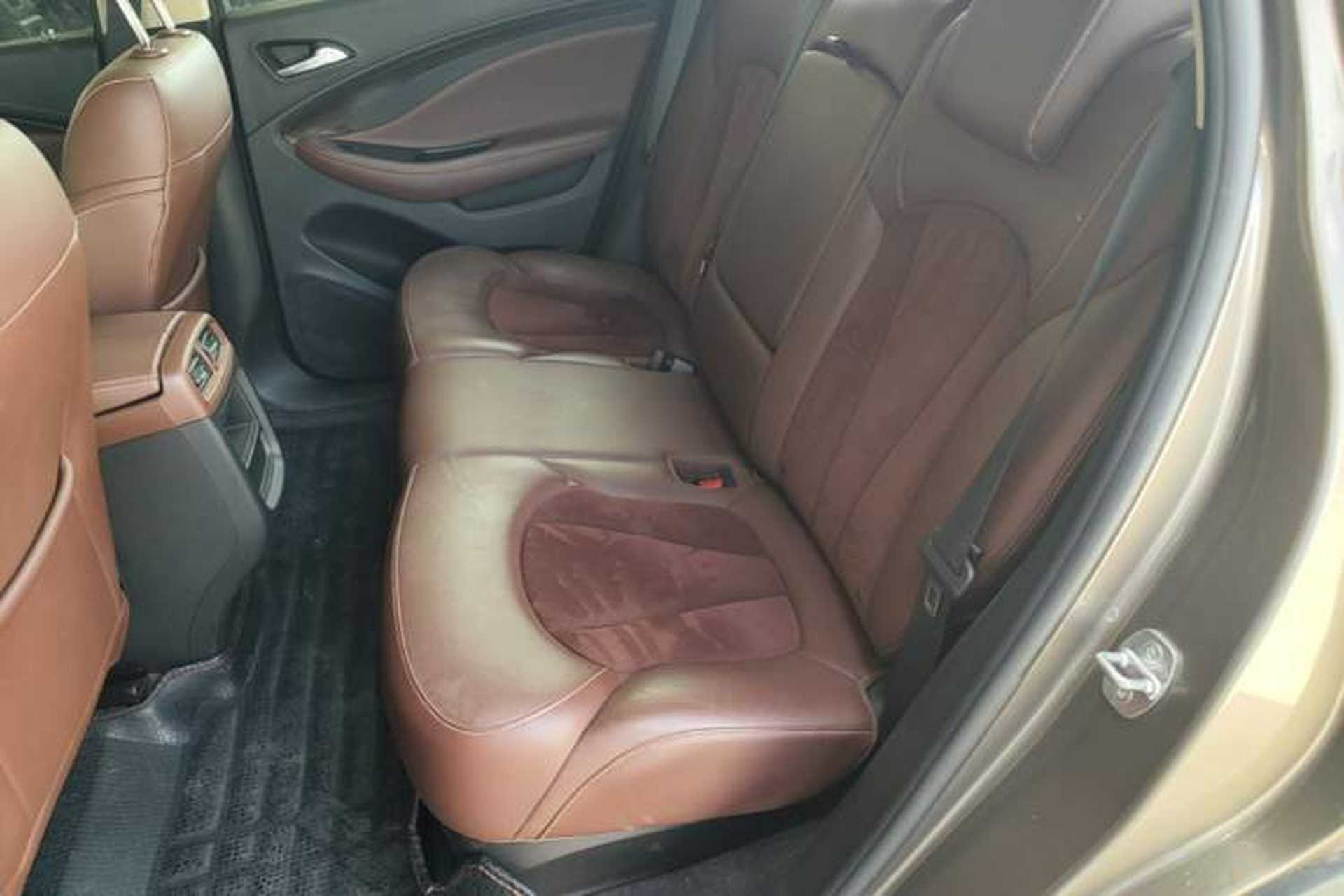Used Buick Envision 2017 20T Two-Wheel Drive Elite Version Left Rear Seat